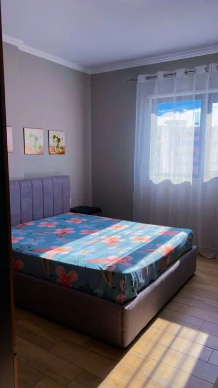 Tirane, jepet me qera apartament 2+1 Kati 7, 100 m² 500 € (Astir)