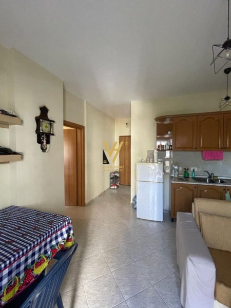 Durres, jepet me qera apartament 1+1+Ballkon Kati 3, 60 m² 350 € (DURRES)