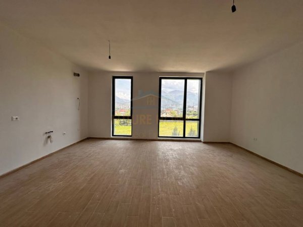 Tirane, shitet apartament 1+1+Ballkon Kati 3, 78 m² 163.000 € (Platinum Residence, në Rrugën Jordan Misja)
