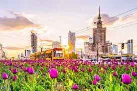 Tirane, ofrohet City-tour | Vizita qytetesh Udhëtim në Varshavë dhe Krakow