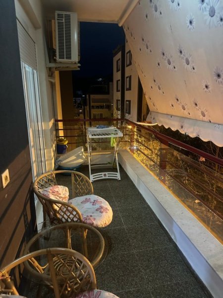 Tirane, jepet me qera apartament 2+1+Aneks+Ballkon , 87 m² 800 € (Hamdi Sina)
