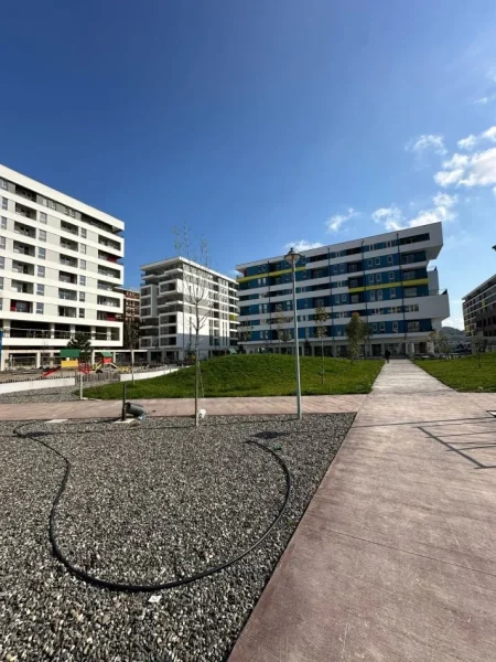 Tirane, shitet apartament 1+1+Ballkon Kati 2, 61 m² 64.000 € (gryka kacanikut)