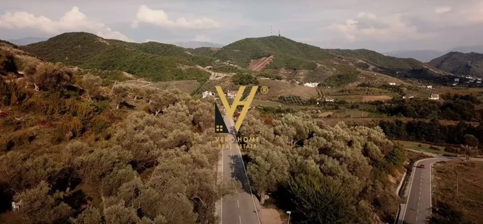 Tirane, shitet toke , 4.700 m² 165.000 € (PICALLE)