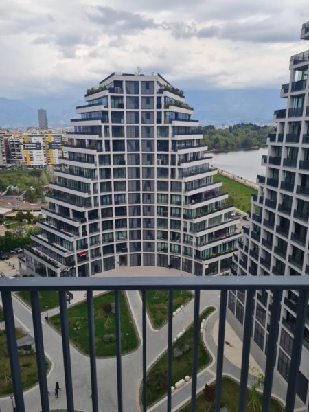Tirane, jepet me qera apartament 3+1+Ballkon Kati 5, 140 m² 1.500 € (Lake View)