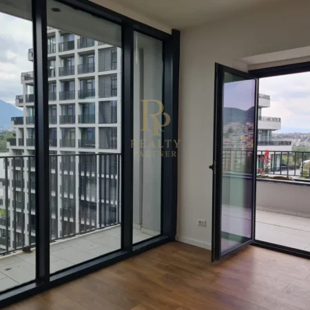 Tirane, jepet me qera zyre Kati 3, 140 m² 1.500 € (Lake View Residence)