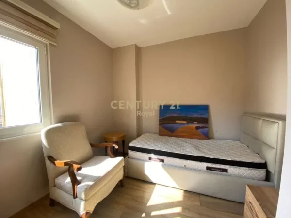 Tirane, shitet apartament 2+1 Kati 4, 82 m² 215.000 € (Rruga e Elbasanit)