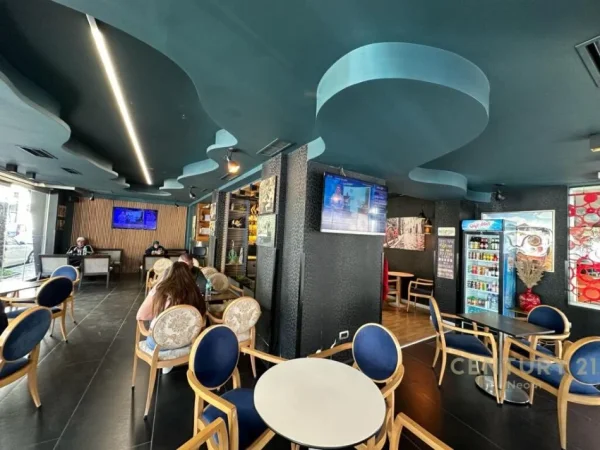 Tirane, shes ambjent biznesi Kati 0, 150 m² 350.000 € (Rruga Irfan Tomini - Neom88534)