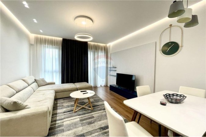 Tirane, jepet me qera apartament 1+1+Ballkon Kati 8, 66 m² 800 € 