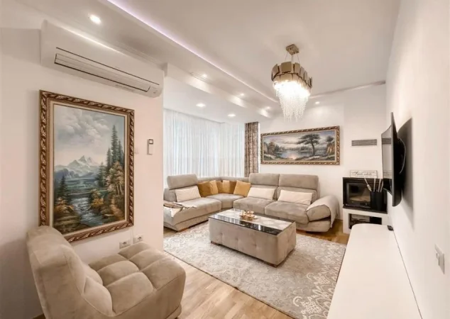 Tirane, shitet apartament 3+1+Aneks+Ballkon Kati 3, 123 m² 250.000 € (Kopshti Botanik)