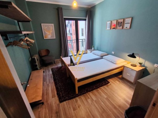 Tirane, jepet me qera apartament 2+1+Ballkon Kati 3, 110 m² 750 € (ASTIR)