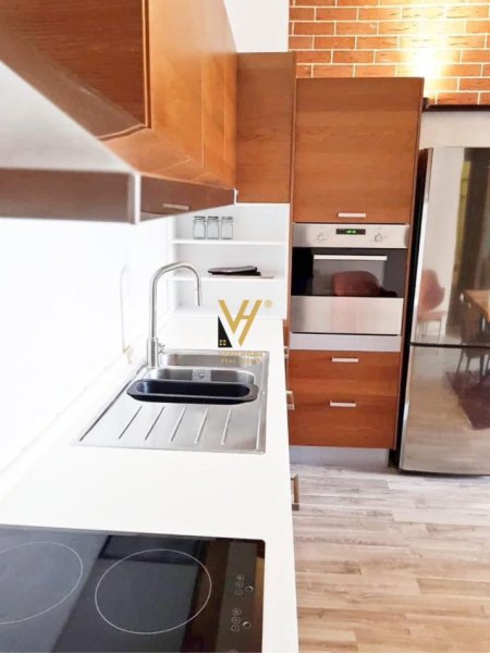 Tirane, jepet me qera apartament 2+1+Ballkon Kati 3, 110 m² 750 € (ASTIR)