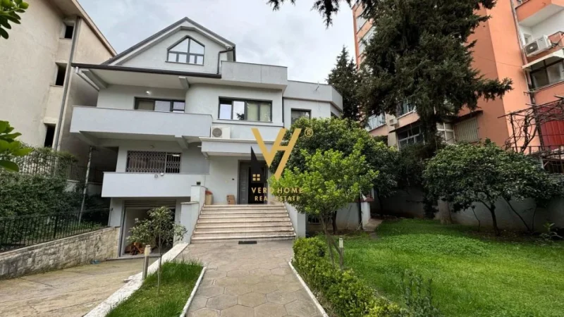 Tirane, jepet me qera Vile 4+1+Ballkon Kati 0, 500 m² 2.700 € (SELITE)