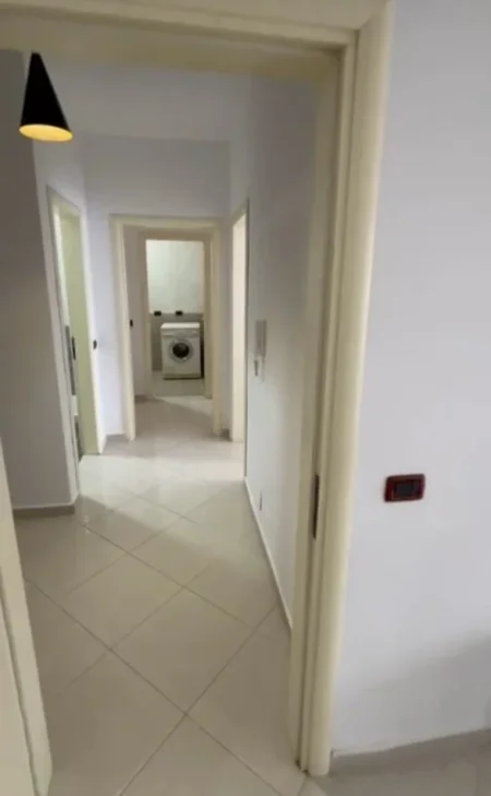 Tirane, jepet me qera apartament 2+1+Ballkon Kati 5, 110 m² 500 € (ASTIR VILA L)