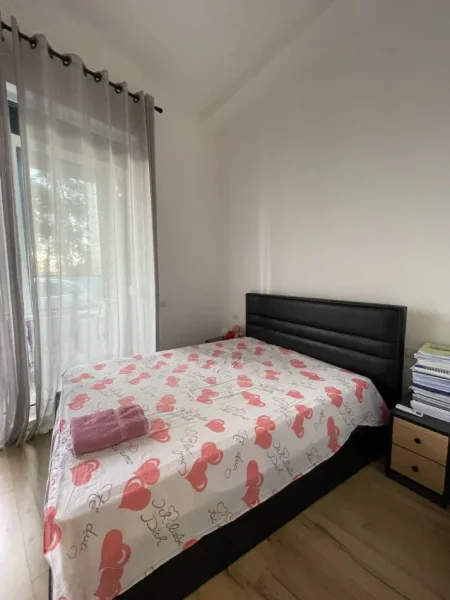 Tirane, shitet apartament 1+1 , 71 m² 145.000 € (Kompleksi Kontakt)