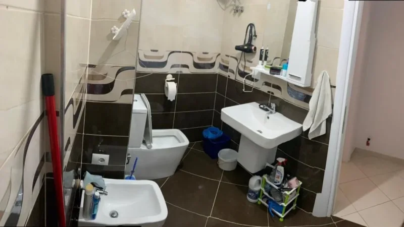 Tirane, shes apartament 1+1 Kati 3, 78 m² 102.000 € (rruga konferenca e pezes)