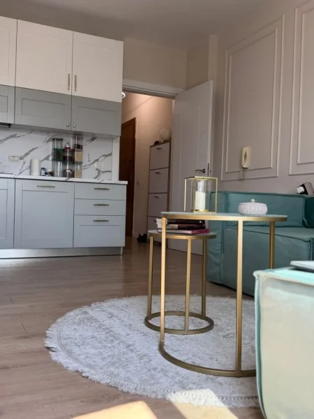 Tirane, shitet apartament 1+1+Ballkon Kati 11, 70 m² 195.000 € (Rruga e Kavajes)