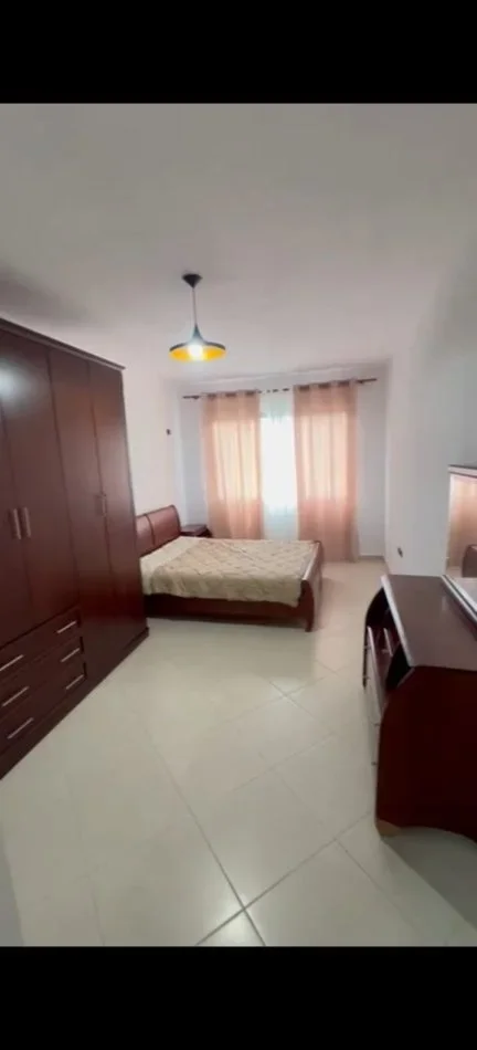 Tirane, jepet me qera apartament 2+1+Ballkon Kati 6, 90 m² 500 € (ASTIR)