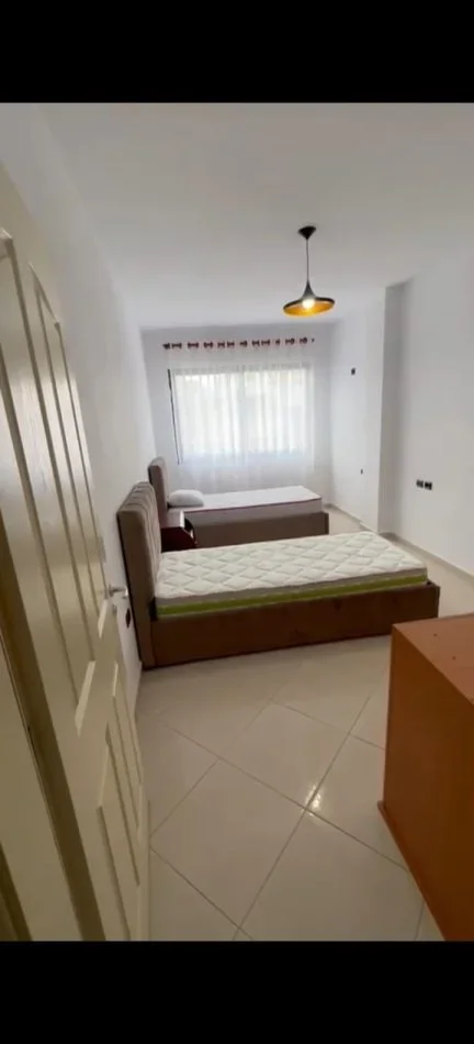 Tirane, jepet me qera apartament 2+1+Ballkon Kati 6, 90 m² 500 € (ASTIR)