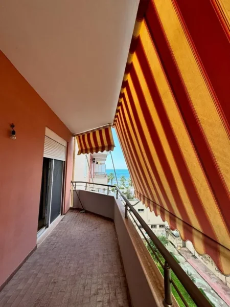 Shitje, Apartament 1+1, Lungomare, Vlore.
