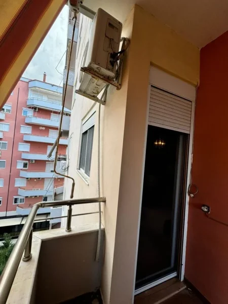 Shitje, Apartament 1+1, Lungomare, Vlore.