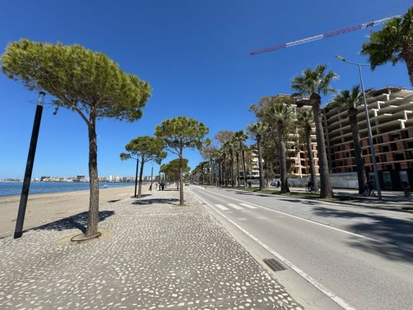 Vlore, Shitet apartament + verande  | Penthouse 2+1 Kati 9, 103 m² 392.540 € (Lungomare)