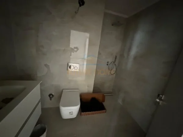 Durres, shes apartament 2+1+Ballkon Kati 7, 112 m² 300.000 € (Vollga)