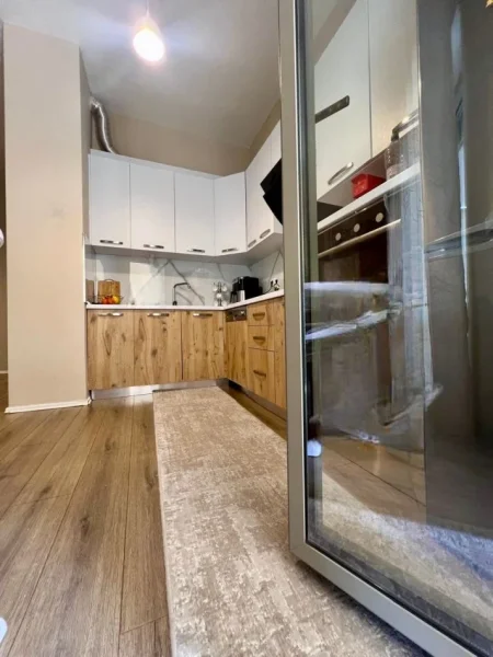 Tirane, shitet apartament 2+1 , 121 m² (Kompleksi Delijorgji)