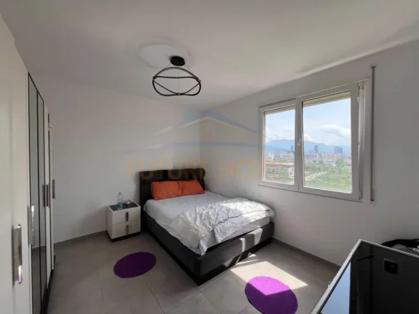 Tirane, shitet apartament 2+1+Ballkon Kati 9, 100 m² 220.000 € (Fusha e Aviacionit)