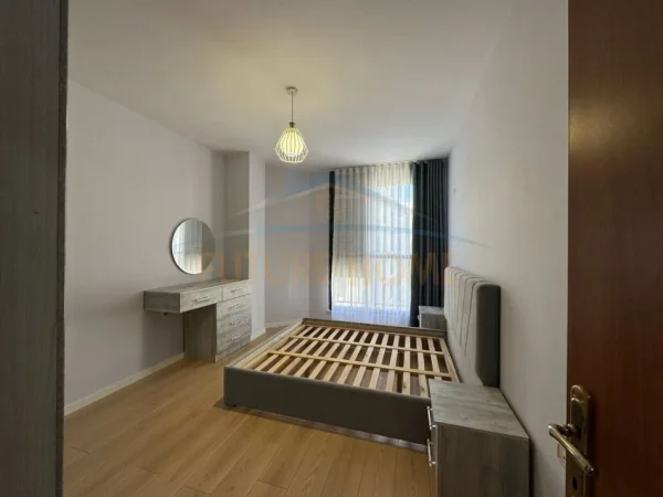 Tirane, shitet apartament 2+1 Kati 7, 99 m² 135.000 € (prane pasticeri Nela 6, Yzberisht)