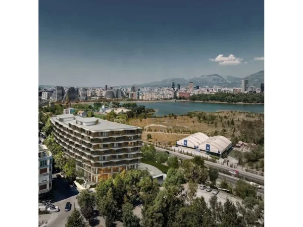 Shitet, Apartament 3+1+2+Verandë, Liqeni i Thatë, Tiranë