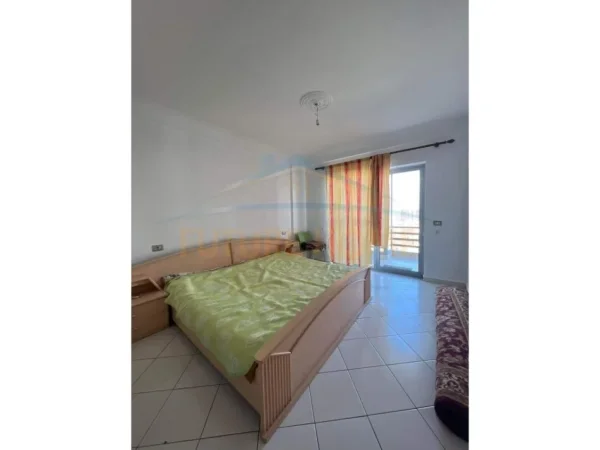 Tirane, jepet me qera apartament 2+1+Ballkon Kati 8, 113 m² 450 € (Unaza e Re, Astir)