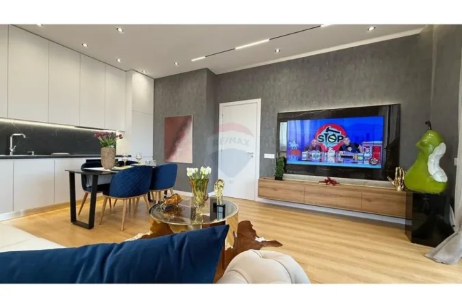 Tirane, shitet apartament 2+1+Ballkon Kati 6, 98 m² 276.000 € (Bulevardi Gjergj Fishta)