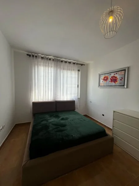 Tirane, shitet apartament 2+1 , 103 m² 130.000 € (Astir)
