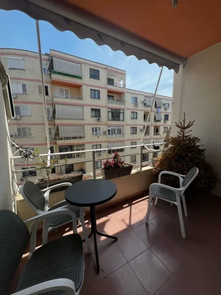Tirane, shitet apartament 2+1 , 103 m² 130.000 € (Astir)