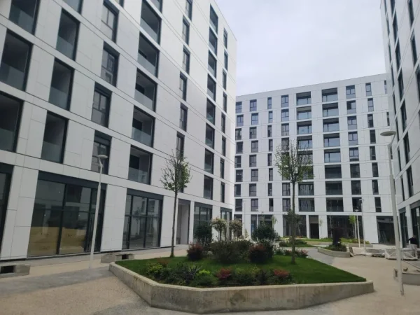 Tirane, shitet apartament duplex 3+1+Ballkon , 128 m² 178.000 € (Casa italia)