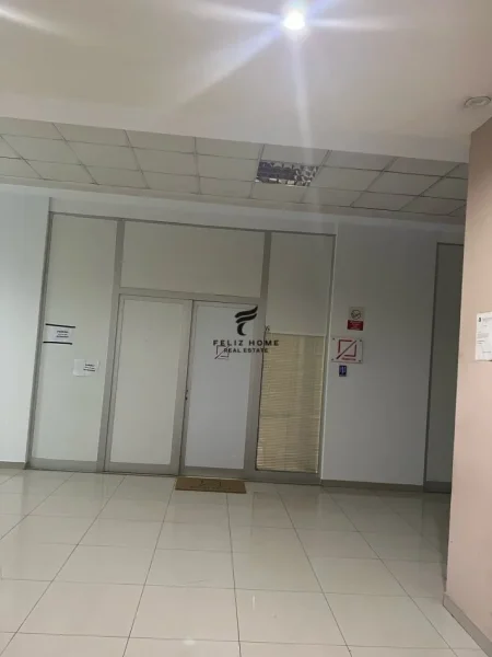 Tirane, shitet ambjent biznesi Kati 2, 140 m² 300.000 € (KOMUNA E PARISIT)