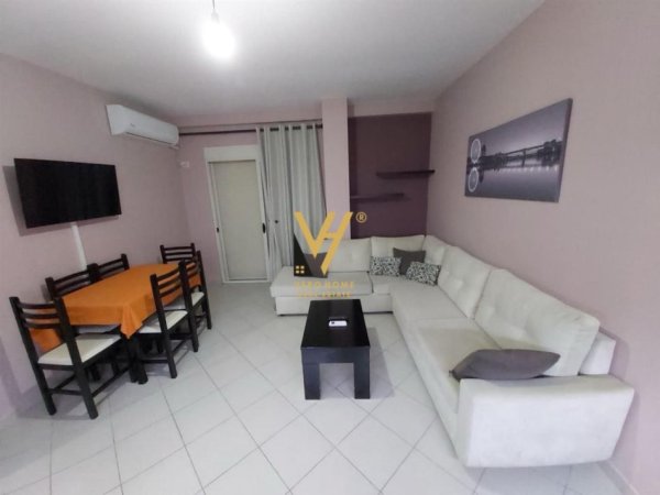 Tirane, jepet me qera apartament 2+1+Ballkon Kati 7, 75 m² 450 € (ASTIR)