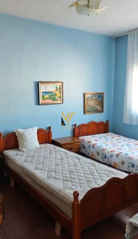 Tirane, jepet me qera apartament 2+1+Ballkon Kati 5, 85 m² 550 € (MINE PEZA)