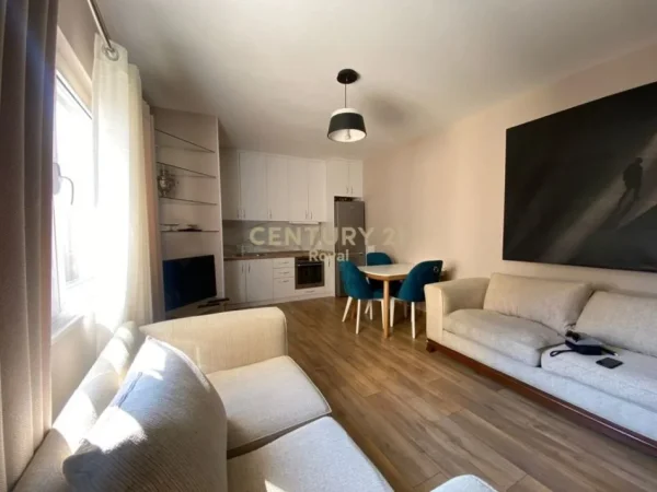 Tirane, shitet apartament 2+1 Kati 4, 82 m² 215.000 € 