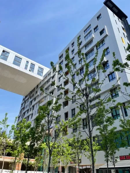 Tirane, shitet garsonier 1+1 , 44 m² (square 21)