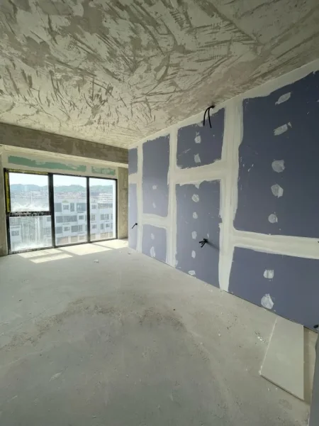 Tirane, shitet garsonier 1+1 , 44 m² (square 21)