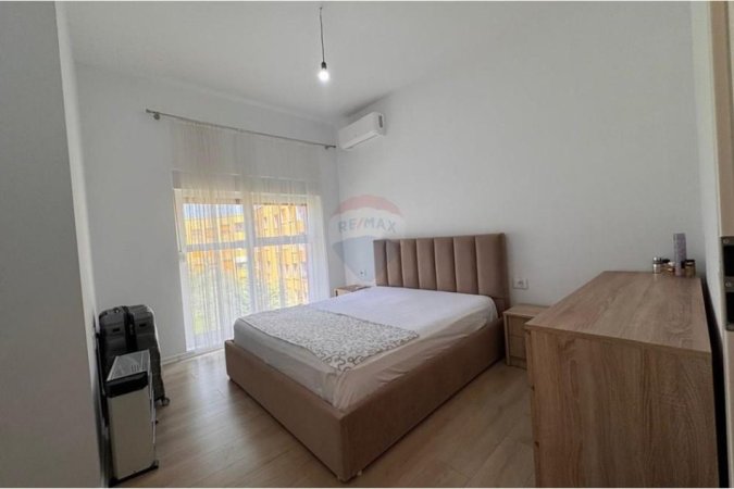 Tirane, shitet apartament 2+1+Ballkon Kati 2, 121 m² 194.000 € 