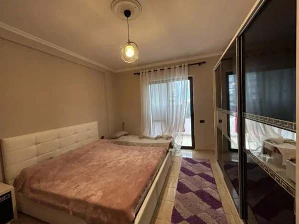Tirane, jepet me qera apartament 1+1 Kati 6, 75 m² 550 € (Selvia)