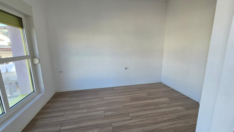 Tirane, jap me qera apartament 1+1+Ballkon Kati 6, 58 m² 280 € (Rruga Pasho Hysa)