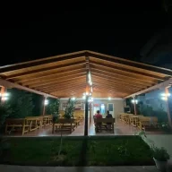 La Famiglia Restaurant Velipoje