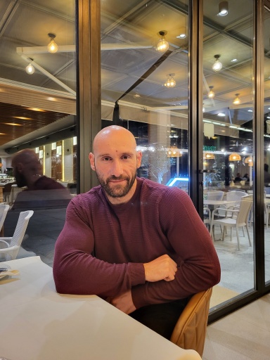 Tirane, jap me qera garazh Kati -1, 2 m² 120 € 