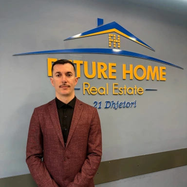 Tirane, jepet me qera apartament 1+1+Ballkon Kati 3, 65 m² 450 € (Rruga Sokrat Miho, Kompleksi Urban Gate)